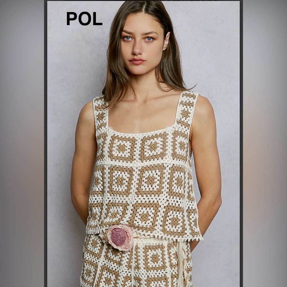 BP221-6🤎🤍NEW! POL pretty Crochet Tank Top in - Cream and tan perfect4 layering!